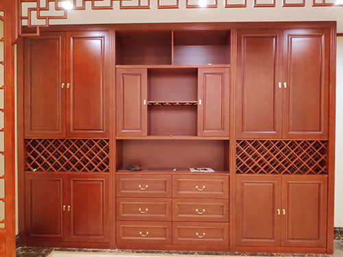 普洱中式家居装修之中式酒柜装修效果图